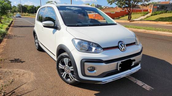 VOLKSWAGEN CROSS UP 1.0 TSI 12V FLEX 4P MANUAL