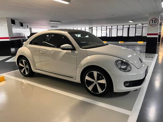 VOLKSWAGEN FUSCA 2.0 TSI 16V GASOLINA 2P AUTOMÁTICO