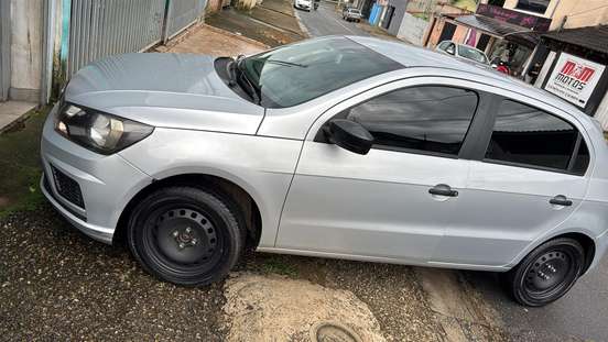 VOLKSWAGEN-GOL-2020