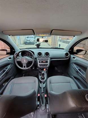 VOLKSWAGEN-GOL-1.6 MI TRENDLINE 8V FLEX 4P MANUAL VOLKSWAGEN-GOL-2015