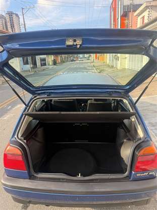 VOLKSWAGEN-GOLF-1995