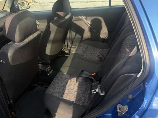 VOLKSWAGEN-GOLF-1.8 MI GL 8V GASOLINA 4P MANUAL VOLKSWAGEN-GOLF-1995
