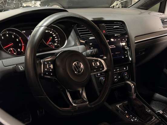 VOLKSWAGEN-GOLF-2.0 TSI GTI 16V TURBO GASOLINA 4P AUTOMÁTICO VOLKSWAGEN-GOLF-2014