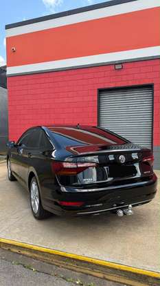 VOLKSWAGEN-JETTA-2019
