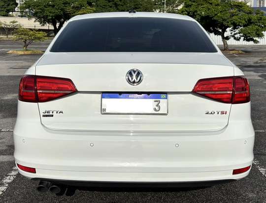 VOLKSWAGEN-JETTA-2.0 TSI HIGHLINE 211CV GASOLINA 4P TIPTRONIC VOLKSWAGEN-JETTA-2015