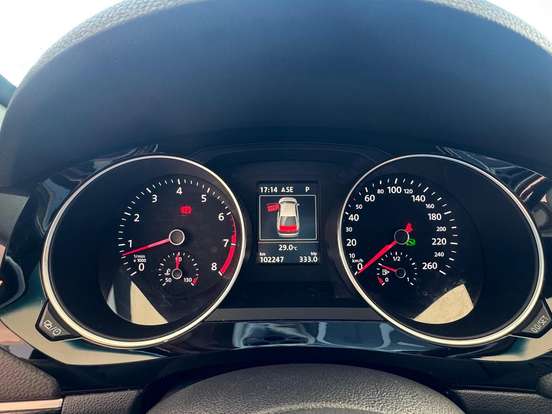 VOLKSWAGEN-JETTA-2.0 TSI HIGHLINE 211CV GASOLINA 4P TIPTRONIC VOLKSWAGEN-JETTA-2017