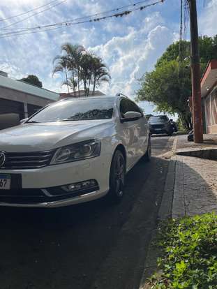 VOLKSWAGEN-PASSAT VARIANT-2013