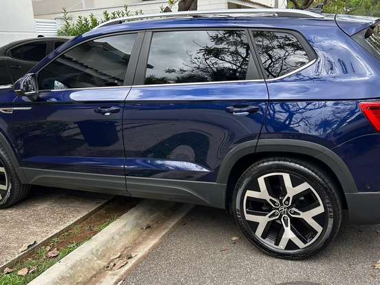 VOLKSWAGEN-TAOS-1.4 250 TSI TOTAL FLEX HIGHLINE AUTOMÁTICO VOLKSWAGEN-TAOS-2024