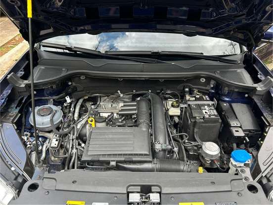 VOLKSWAGEN-TAOS-1.4 250 TSI TOTAL FLEX HIGHLINE AUTOMÁTICO VOLKSWAGEN-TAOS-2024