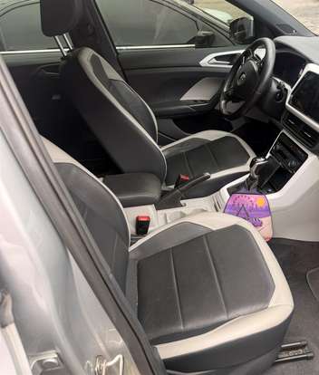 VOLKSWAGEN-T-CROSS-2021