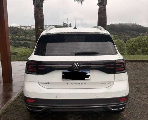 VOLKSWAGEN-T-CROSS-1.4 250 TSI TOTAL FLEX HIGHLINE AUTOMÁTICO VOLKSWAGEN-T-CROSS-2024