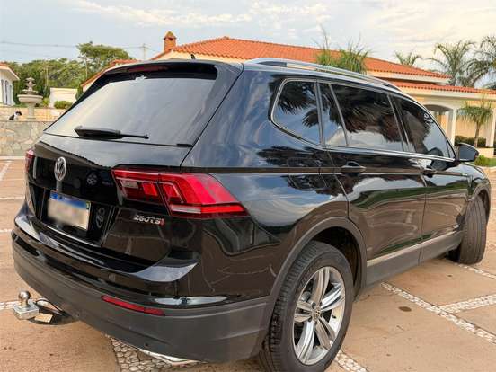 VOLKSWAGEN-TIGUAN-1.4 250 TSI TOTAL FLEX ALLSPACE COMFORTLINE TIPTRONIC VOLKSWAGEN-TIGUAN-2018