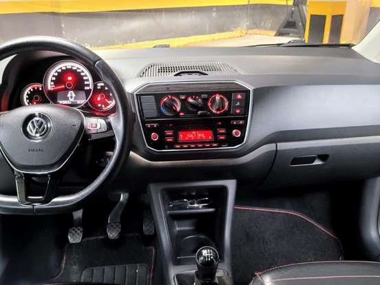 VOLKSWAGEN-UP-1.0 TSI MOVE UP 12V FLEX 4P MANUAL VOLKSWAGEN-UP-2018