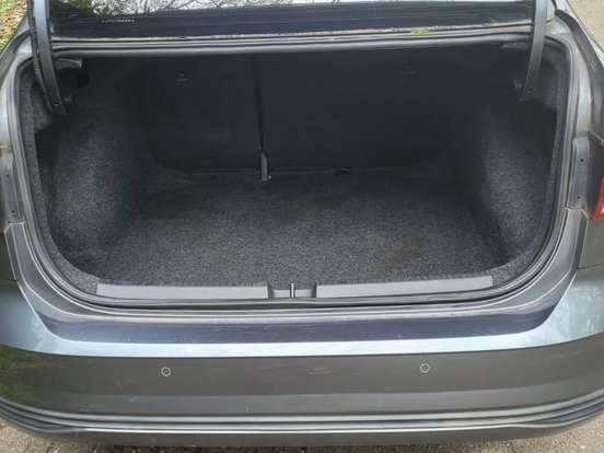 VOLKSWAGEN-VIRTUS-1.0 200 TSI COMFORTLINE AUTOMÁTICO VOLKSWAGEN-VIRTUS-2018