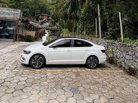 VOLKSWAGEN-VIRTUS-1.0 200 TSI HIGHLINE AUTOMÁTICO VOLKSWAGEN-VIRTUS-2021