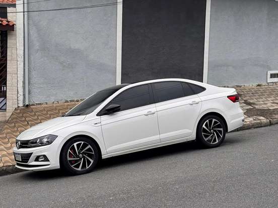 VOLKSWAGEN-VIRTUS-1.0 200 TSI HIGHLINE AUTOMÁTICO VOLKSWAGEN-VIRTUS-2021