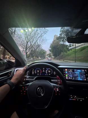 VOLKSWAGEN-VIRTUS-2021