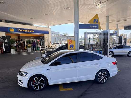 VOLKSWAGEN-VIRTUS-1.0 200 TSI HIGHLINE AUTOMÁTICO VOLKSWAGEN-VIRTUS-2021