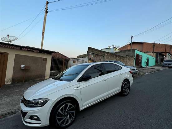 VOLKSWAGEN-VIRTUS-1.0 200 TSI HIGHLINE AUTOMÁTICO VOLKSWAGEN-VIRTUS-2021