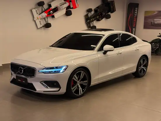 VOLVO-S60-2019
