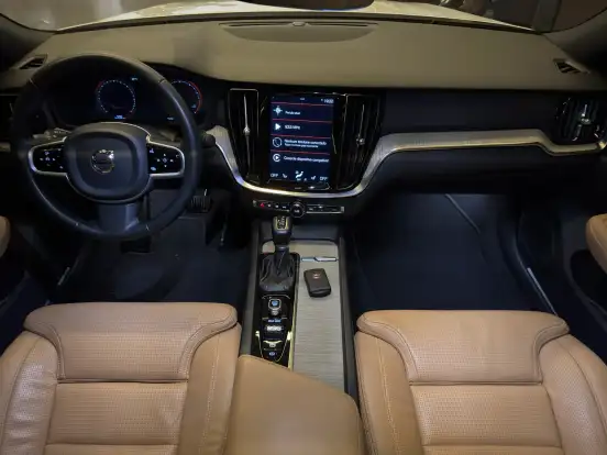 VOLVO-S60-2.0 T5 INSCRIPTION GASOLINA 4P AUTOMÁTICO VOLVO-S60-2019