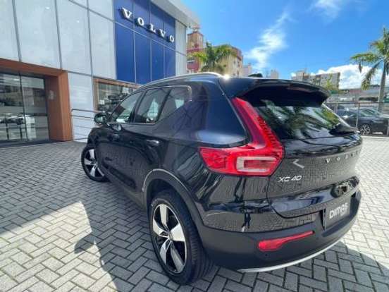 VOLVO-XC40-2.0 T5 GASOLINA MOMENTUM AWD GEARTRONIC VOLVO-XC40-2018