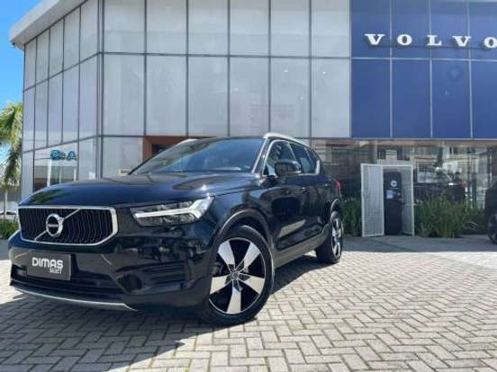 VOLVO-XC40-2.0 T5 GASOLINA MOMENTUM AWD GEARTRONIC VOLVO-XC40-2018