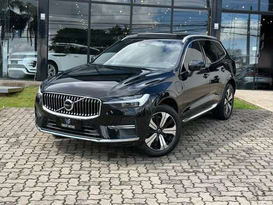 VOLVO-XC60-2023