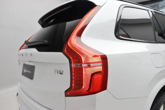 VOLVO-XC90-2024