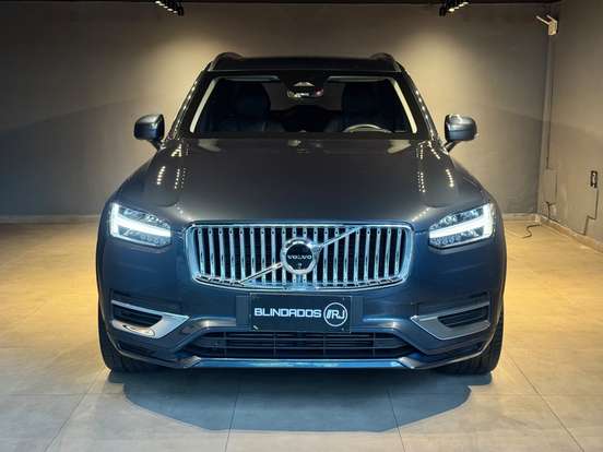 VOLVO-XC90-2024