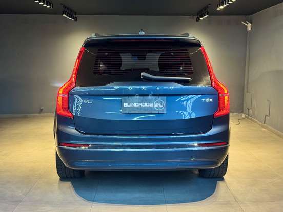 VOLVO-XC90-2024