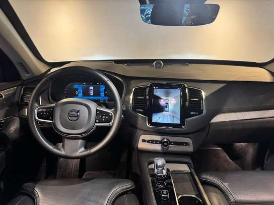 VOLVO-XC90-2024