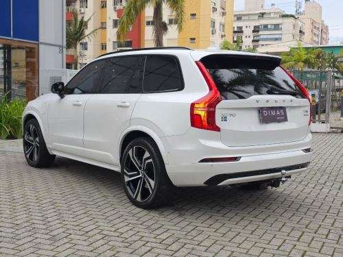 VOLVO-XC90-2024