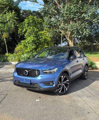 VOLVO XC40 1.5 T5 RECHARGE R-DESIGN GEARTRONIC