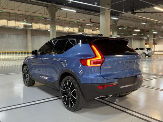 VOLVO-XC40-2.0 T5 GASOLINA EDIÇÃO ESPECIAL AWD GEARTRONIC VOLVO-XC40-2019