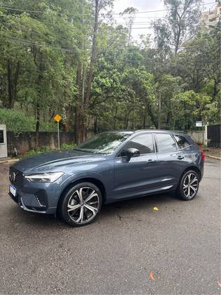 VOLVO XC60 2.0 T8 RECHARGE ULTIMATE DARK AWD GEARTRONIC