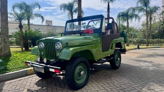 WILLYS JEEP 2.6 6 CILINDROS 12V GASOLINA 2P MANUAL
