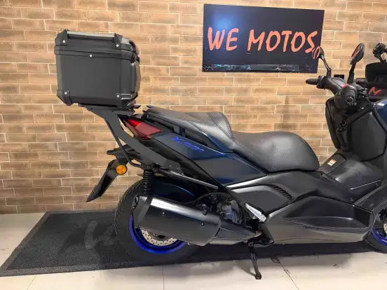 YAMAHA-XMAX 250 CONNECTED ABS YAMAHA-XMAX 250 CONNECTED ABS-2025