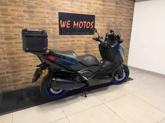 YAMAHA-XMAX 250 CONNECTED ABS-2025