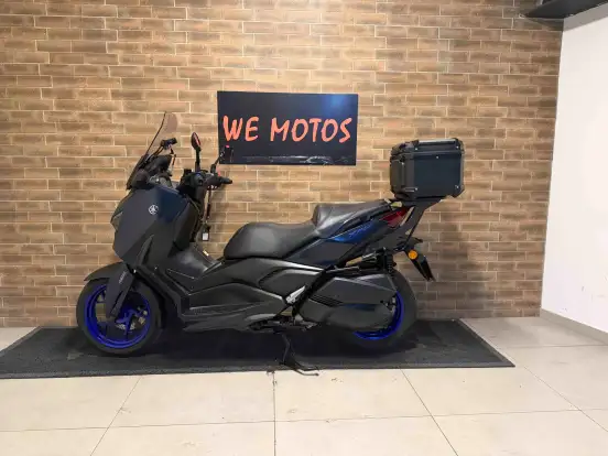 YAMAHA-XMAX 250 CONNECTED ABS YAMAHA-XMAX 250 CONNECTED ABS-2025