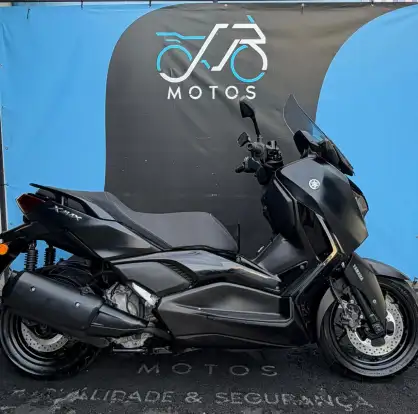 YAMAHA-XMAX 250 CONNECTED ABS-2025