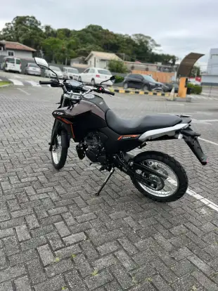 YAMAHA-XTZ 250 LANDER CONNECTED-2026