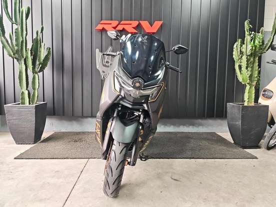 YAMAHA-NMAX CONNECTED 160 ABS-2025