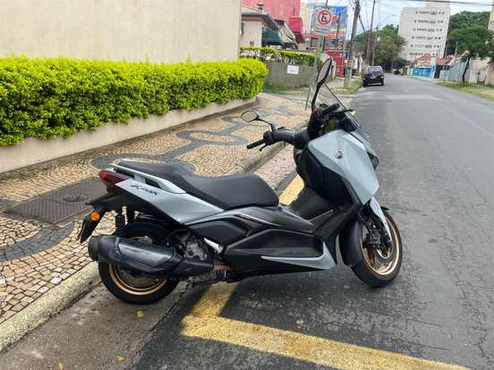 YAMAHA-XMAX 300 CONNECTED ABS YAMAHA-XMAX 300 CONNECTED ABS-2025