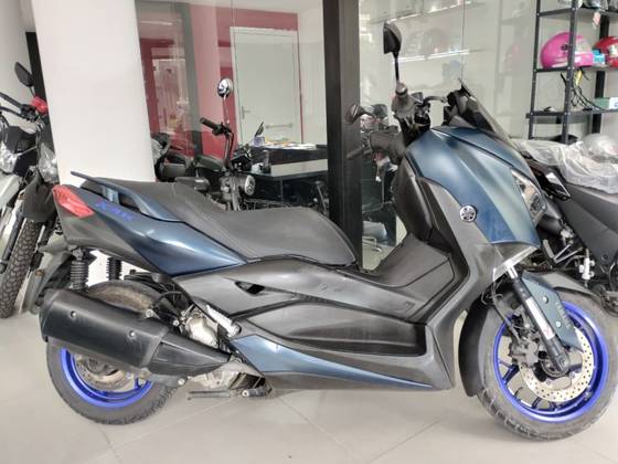 YAMAHA XMAX ABS 