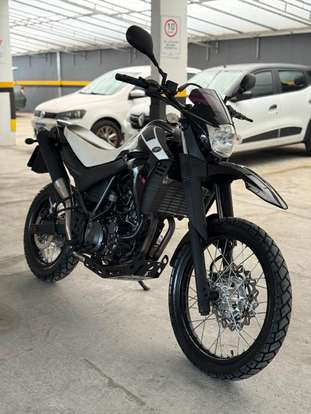 YAMAHA-XT 660R-2006