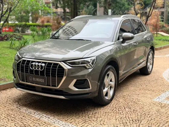 AUDI Q3 2.0 40 TFSI GASOLINA PERFORMANCE QUATTRO TIPTRONIC