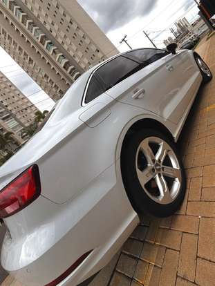AUDI-A3-2020
