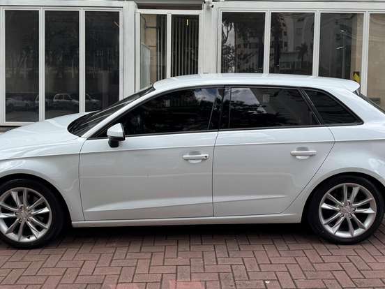 AUDI-A3-1.4 TFSI SPORTBACK AMBIENTE 16V GASOLINA 4P S-TRONIC AUDI-A3-2016