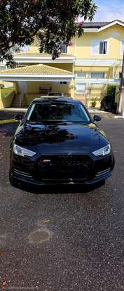 AUDI-A4-2017